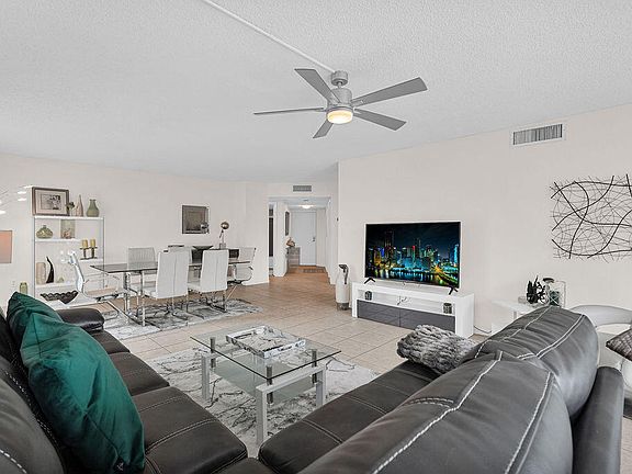 3rd image of 1101 River Reach Drive #209