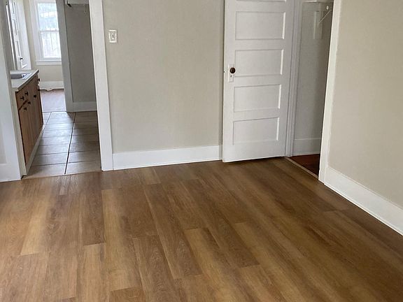 3rd image of 3408 W 27th St #3408