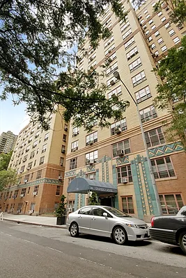Sold by Corcoran | media 7