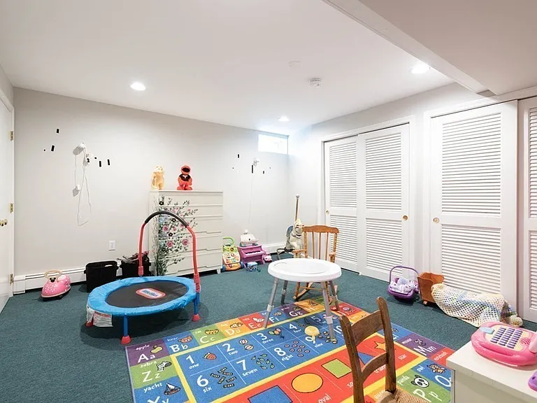 4 Elliston Rd — Photo 29