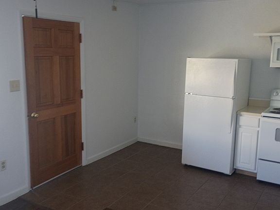 2nd image of 414 Camino De La Placita #13