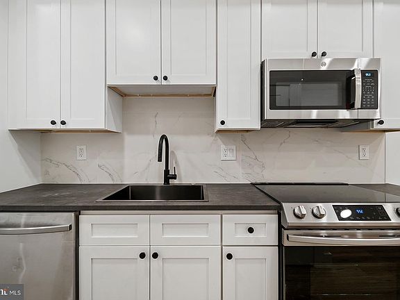 3rd image of 4117 Westminster Ave #1B