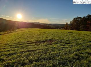Tbd Crestview Mountain Dr, Ennice, NC 28623