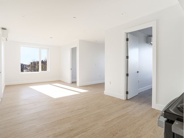 1351 Brooklyn Ave #4R