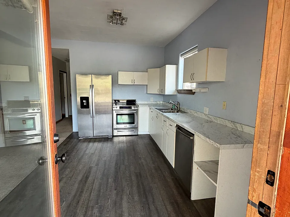 171 Mesa Dr