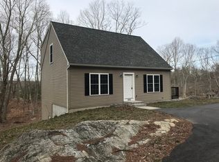 970 Pleasant Valley Rd N, Groton, CT 06340