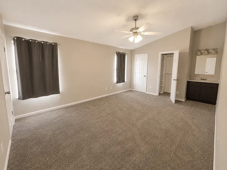 1836 Haviland Dr — Photo 8