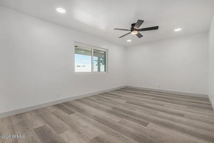1008 W Watson Dr — Photo 22