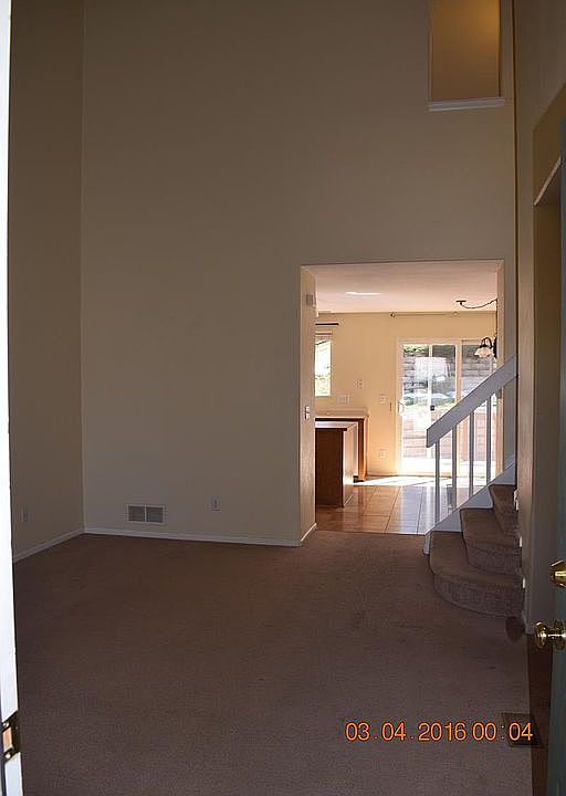 Dining / Entry