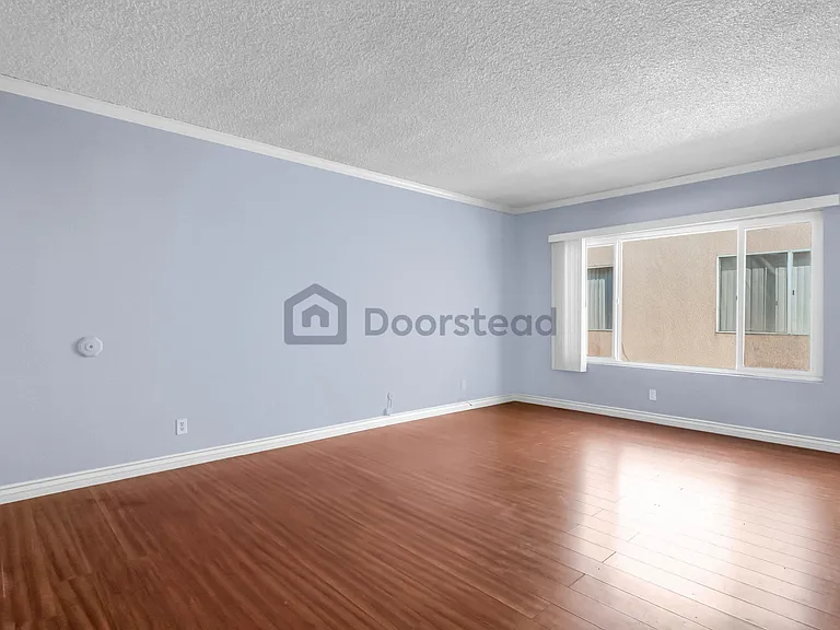 3126 S Canfield Ave #7 — Photo 7