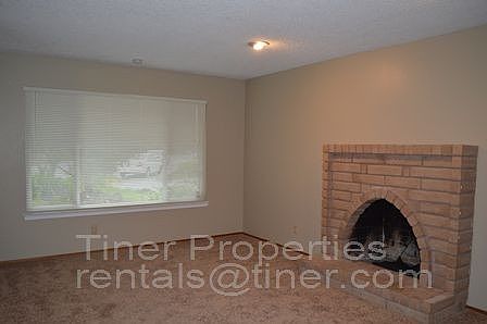 3rd image of 5417 Buena Ventura Way