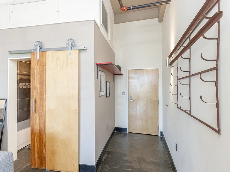 101 W Marshall St #44 — Photo 6