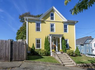 38 S High St, Melrose, MA 02176