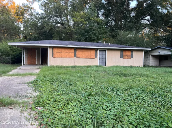 3056 Lakewood Dr, Jackson, MS 39212