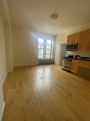 Rented by Corcoran | media 7