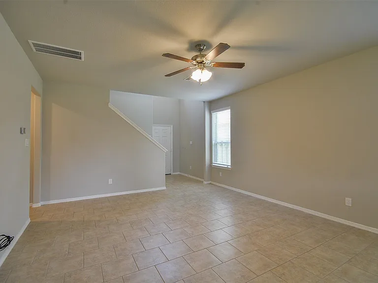 24810 Winema Woods Ln — Photo 6
