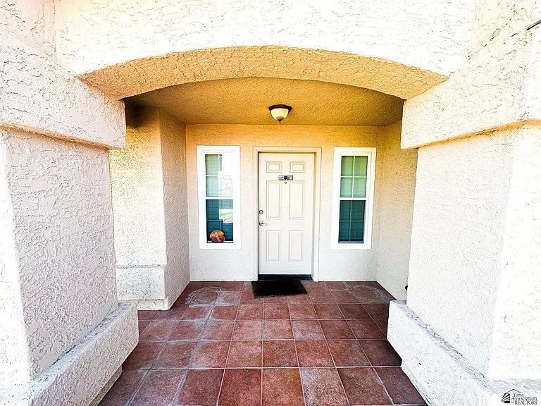 3555 W 15th Ln — Photo 5
