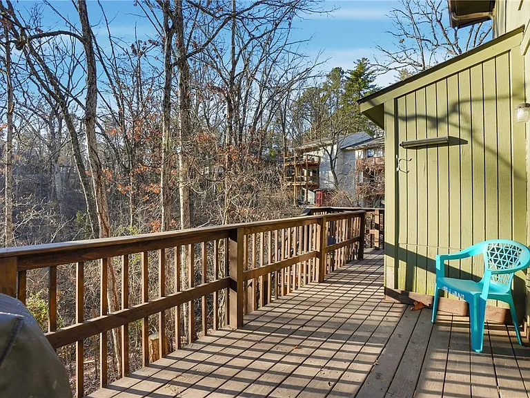 10 Dogwood Dr — Photo 26
