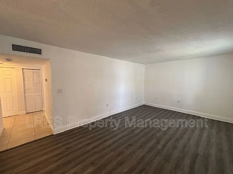 4725 S Texas Ave #C — Photo 9