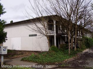 1479 High St APT 8, Eugene, OR 97401