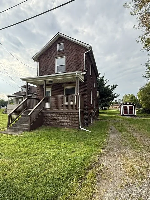 2 bed, $950 — Photo 1