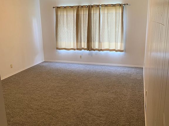 spacious master bedroom