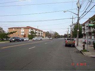 2nd image of 1227 E 80th St #173