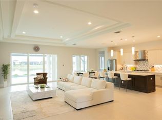 14319 Laguna Springs Ln, Naples, FL 34114