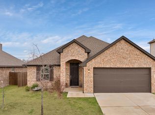 416 Paloma St, Weatherford, TX 76087