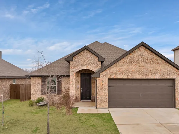 416 Paloma St, Weatherford, TX 76087
