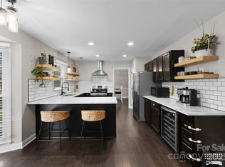 7201 Brassy Creek Ln, Charlotte, NC 28269