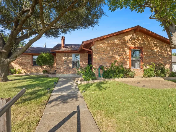 1646 Savage Dr, Mesquite, TX 75149
