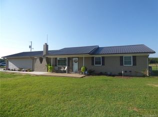 422942 Texanna Rd, Eufaula, OK 74432