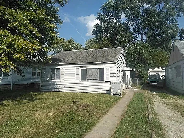 523 S Drexel Ave