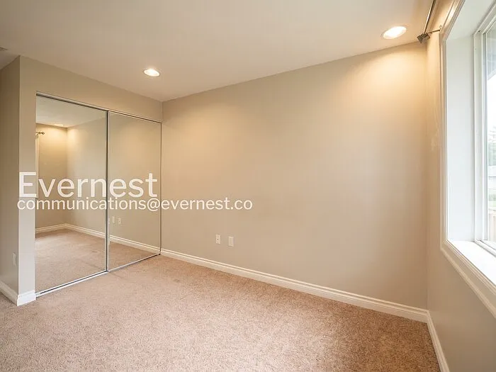9423 NE 129th Pl — Photo 16