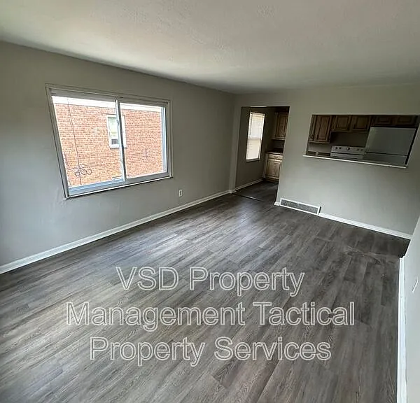 20131 Crystal Ave #UP — Photo 6