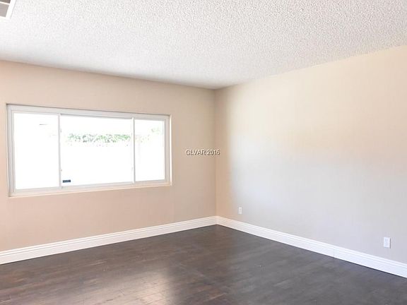 4th image of 5470 Shodall Cir