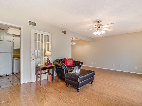 3rd image of 101 Wilbourn Blvd APT 706