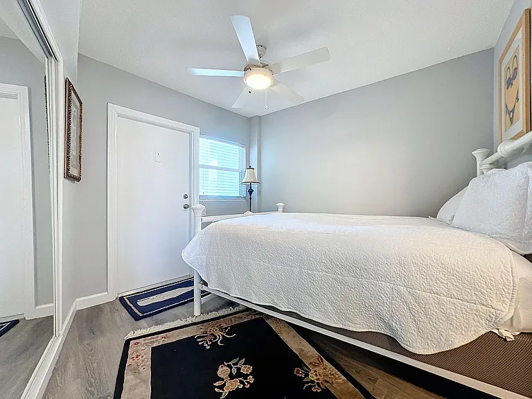 3250 NE 28th St #707 — Photo 19