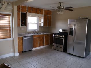 3843 15th St, Moline, IL 61265