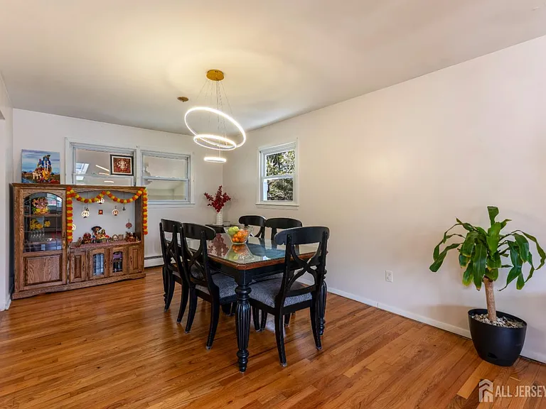 22 Foley Ave — Photo 8