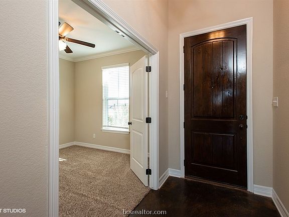 3rd image of 18067 Wigeon Trail Dr