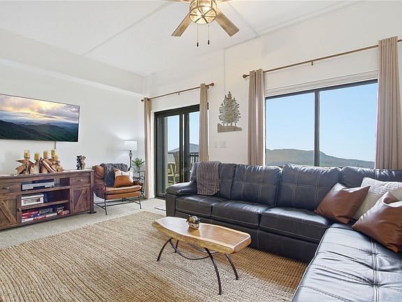 4th image of 303 Sugar Top Drive #2202