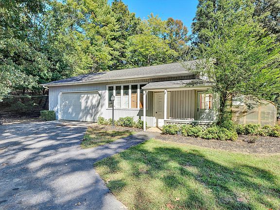 4th image of 4840 Branch Rd