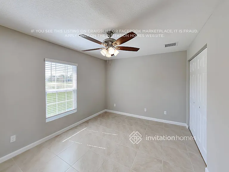 373 NW Avens St — Photo 8