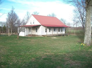 2563 Oak Knob Rd, Lafayette, TN 37083