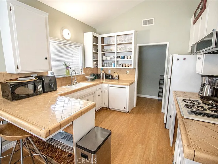 22522 Festividad Dr — Photo 8