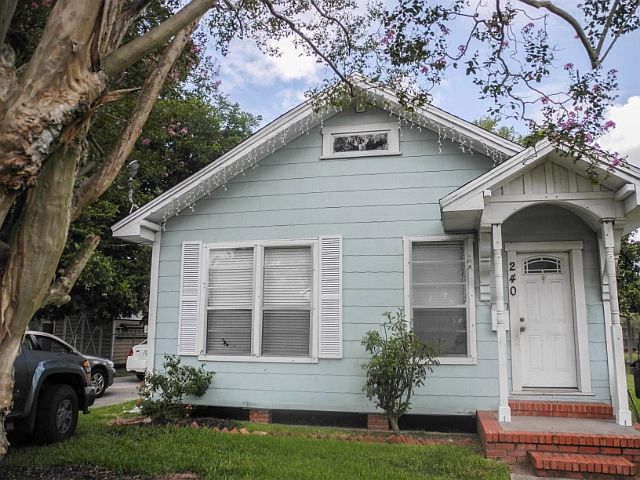 1st image of 240 Nederland Ave
