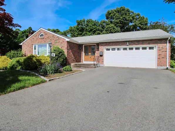 28 Deming Place, Wethersfield, CT 06109