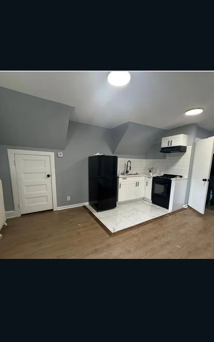 2 bed, $1,750 — Photo 1